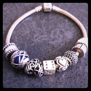 Authentic Pandora Bracelet w Authentic Beads 7”